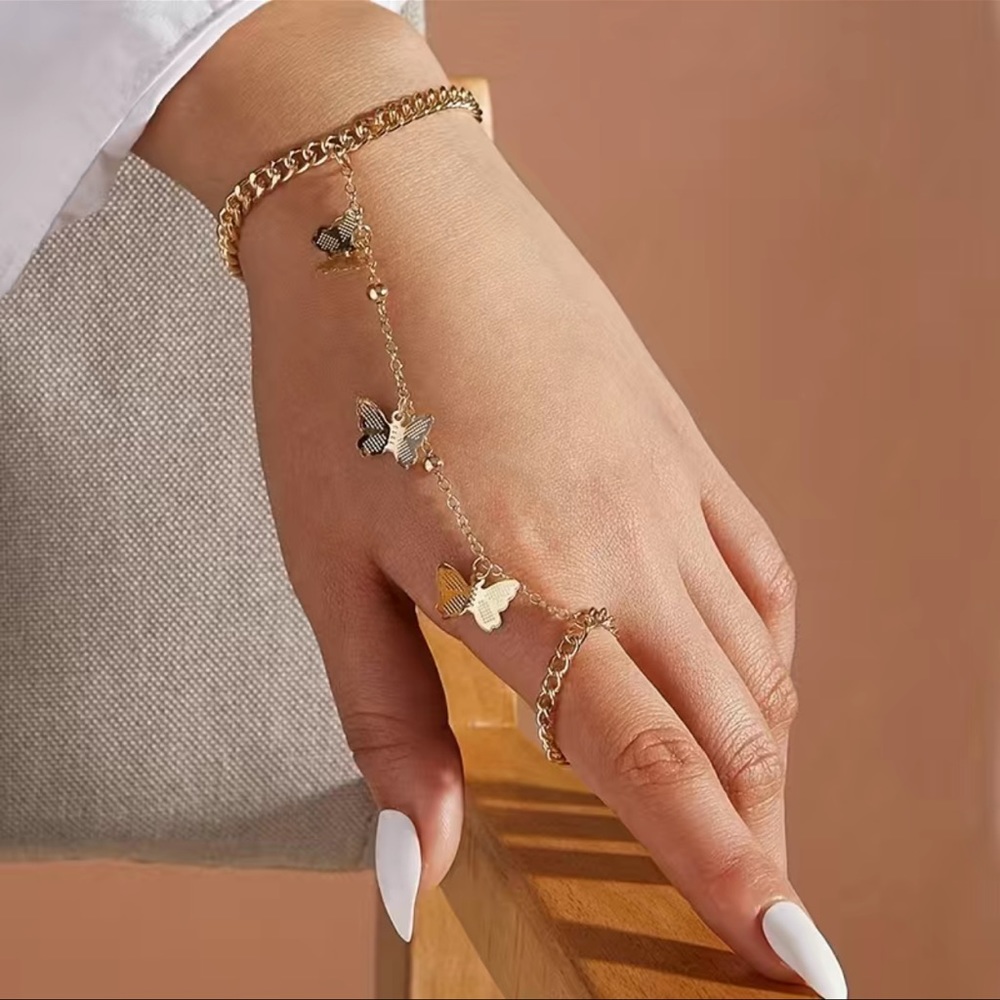 New Gold 18k plated Finger Ring-Bracelet